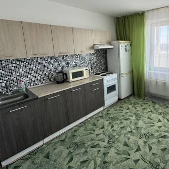 Продается 1-комнатная квартира, 40 м²