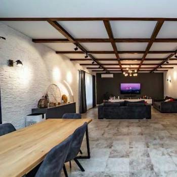 Сдается Дом, 300 м²