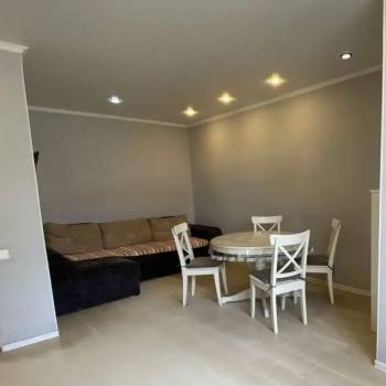 Продается 1-комнатная квартира, 41 м²