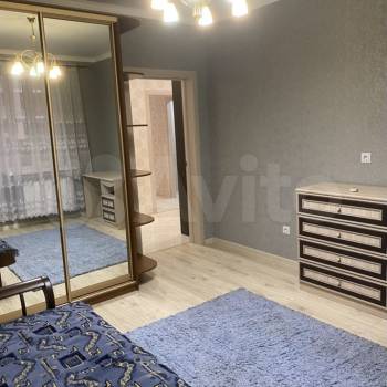 Сдается Многокомнатная квартира, 65 м²