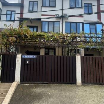 Продается Дом, 141 м²