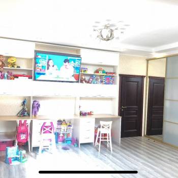 Продается 3-х комнатная квартира, 100 м²