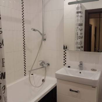 Продается 1-комнатная квартира, 47,5 м²