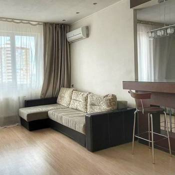 Сдается 1-комнатная квартира, 45 м²