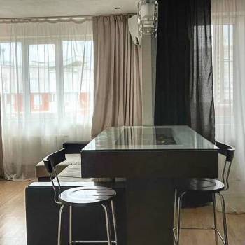 Сдается 1-комнатная квартира, 45 м²