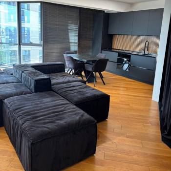 Продается 1-комнатная квартира, 59,2 м²