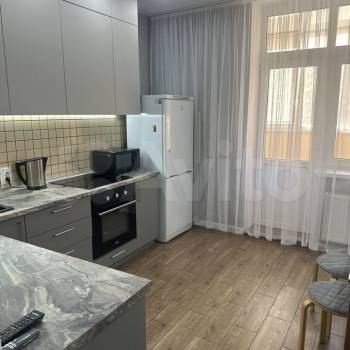 Сдается 1-комнатная квартира, 45 м²
