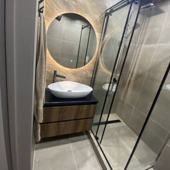 Продается 1-комнатная квартира, 50,4 м²