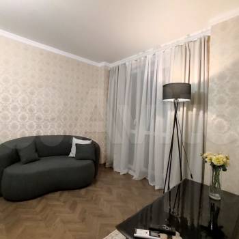 Сдается 1-комнатная квартира, 43 м²
