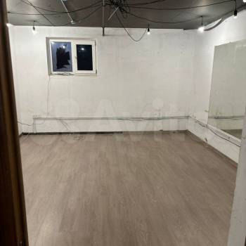 Продается Нежилое помещение, 186 м²