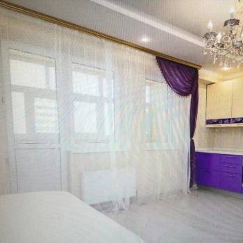 Сдается 1-комнатная квартира, 55 м²