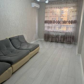 Сдается Многокомнатная квартира, 85 м²