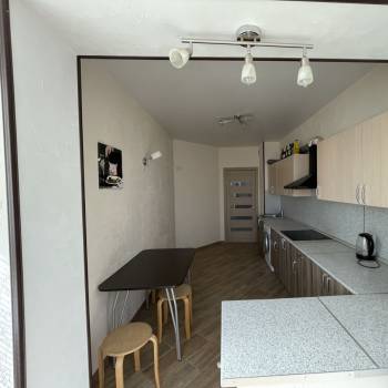 Продается 1-комнатная квартира, 40,8 м²