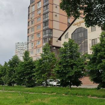 Сдается 1-комнатная квартира, 43 м²