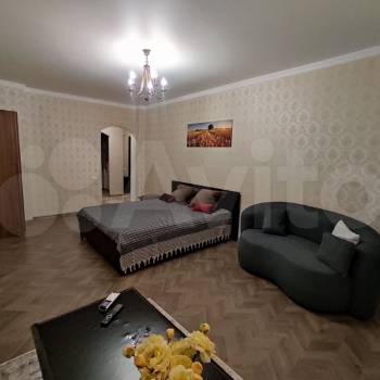 Сдается 1-комнатная квартира, 43 м²