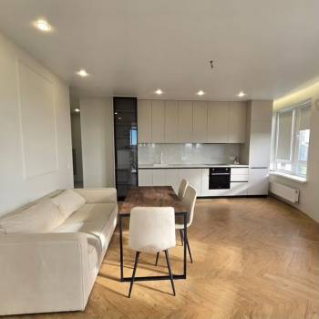 Продается 3-х комнатная квартира, 73 м²