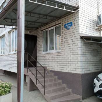 Сдается 1-комнатная квартира, 52,1 м²