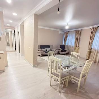 Продается 2-х комнатная квартира, 60,4 м²