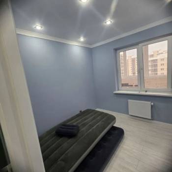 Продается 1-комнатная квартира, 40 м²