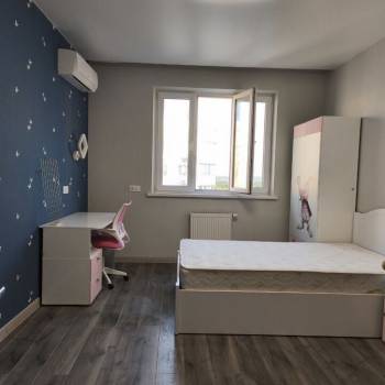 Сдается Многокомнатная квартира, 110 м²