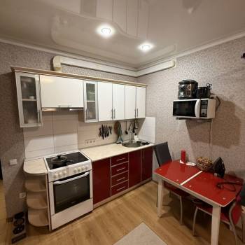 Продается 1-комнатная квартира, 28,8 м²
