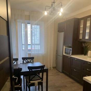 Продается 1-комнатная квартира, 43,9 м²