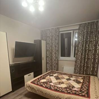 Продается 1-комнатная квартира, 37,4 м²
