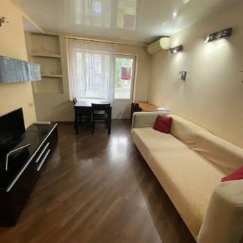 Сдается Многокомнатная квартира, 65 м²
