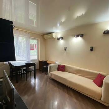 Сдается Многокомнатная квартира, 65 м²
