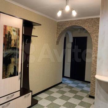 Продается 3-х комнатная квартира, 72 м²