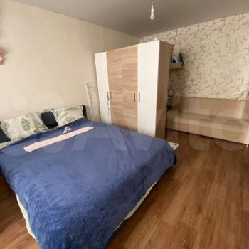Продается 1-комнатная квартира, 36 м²