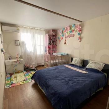 Продается 1-комнатная квартира, 36 м²