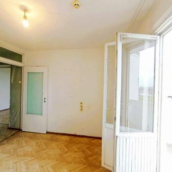 Продается 1-комнатная квартира, 40 м²