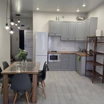 Продается 2-х комнатная квартира, 80 м²