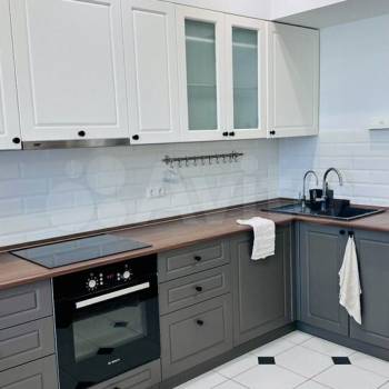 Продается 3-х комнатная квартира, 104 м²