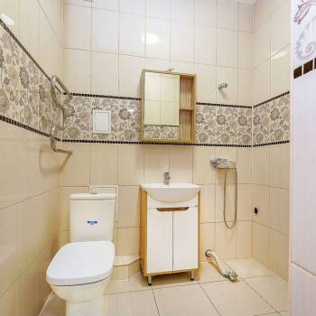 Продается Многокомнатная квартира, 129,4 м²