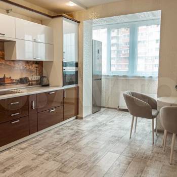 Продается 2-х комнатная квартира, 62,7 м²