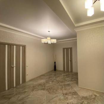 Сдается 2-х комнатная квартира, 86 м²