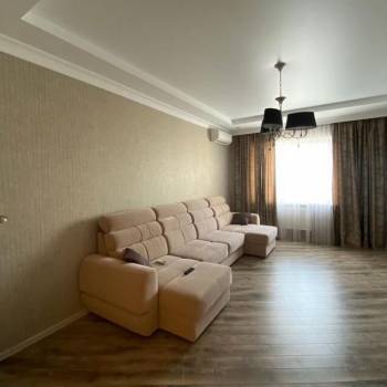 Сдается 2-х комнатная квартира, 86 м²