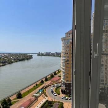 Сдается 1-комнатная квартира, 53,4 м²