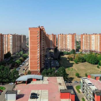 Сдается Многокомнатная квартира, 70 м²