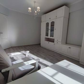 Сдается Многокомнатная квартира, 58,3 м²