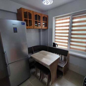 Сдается Многокомнатная квартира, 58,3 м²