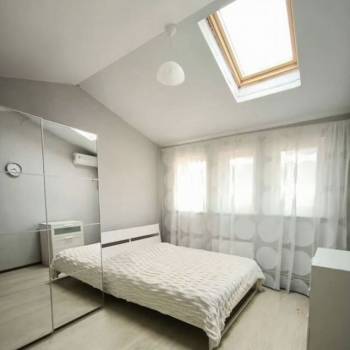 Продается 2-х комнатная квартира, 90 м²