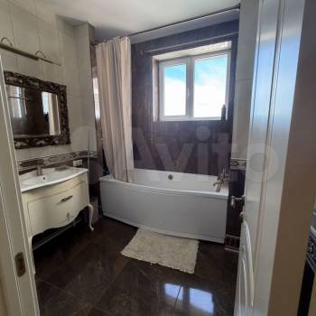 Сдается Многокомнатная квартира, 123 м²