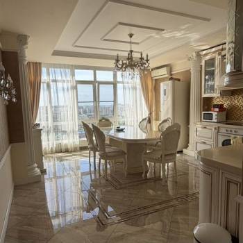 Сдается Многокомнатная квартира, 123 м²