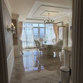 Сдается Многокомнатная квартира, 123 м²
