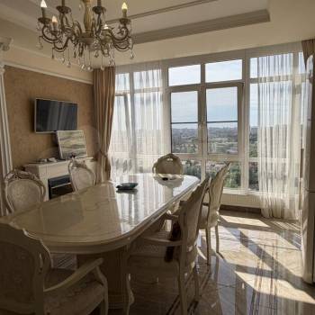 Сдается Многокомнатная квартира, 123 м²