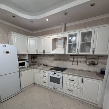 Сдается 1-комнатная квартира, 48 м²