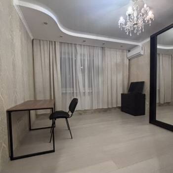 Сдается 1-комнатная квартира, 48 м²